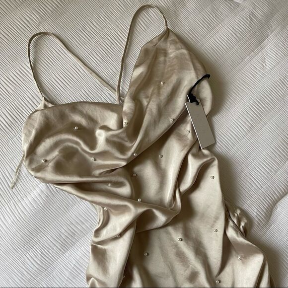 Brand New - ASTR the Label String of Pearls Mini Dress 🏹✨🤍 - Picture 7 of 8